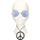 Toppers in concert - Hippie Flower Power verkleed set peace-teken ketting met ronde blauwe XL glazen zonnebril