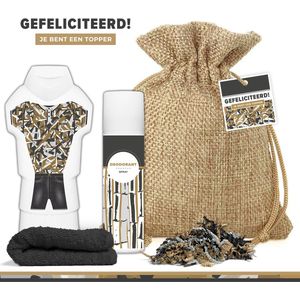 Geschenkset ""Gefeliciteerd, je bent een topper!"" - 5 Producten - 450 Gram | Cadeau voor Hem - Verjaardag man - Giftset Jongen - Verjaardag - Geslaagd - Kleinzoon - Vader - Broer - Zoon - Vriend - Douchegel - Deodorant - Wellness Set