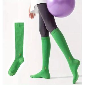 Compressiesokken, hardloopsokken, wandelsokken en antislip yogasokken voor dames (groen, one size fits all)