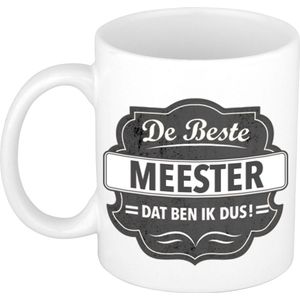 De beste meester dat ben ik dus cadeau koffiemok / theebeker grijs embleem 300 ml - verjaardag / bedankje - cadeau meester / leraar / onderwijzer