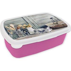 Broodtrommel Roze - Lunchbox - Brooddoos - Stilleven - Keukengerei - Rustiek - 18x12x6 cm - Kinderen - Meisje