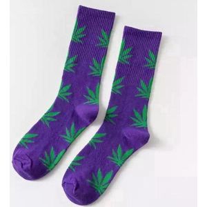 New Age Devi - Wietsokken - Cannabissokken - Wiet - Cannabis - paars-groen - Unisex sokken - Maat 36-45