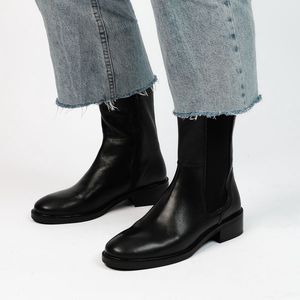 Manfield Leren Enkelboots Zwart