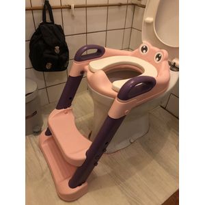 Wc bril verkleiner met trapje - toilet verkleiner met trap - toilet trainer met trap - opvouwbare wc bril verkleiner roze/paars