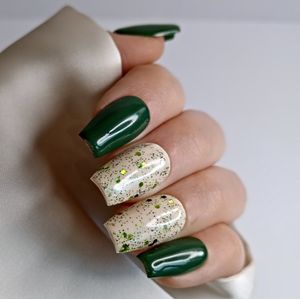 Plaknagels - Nepnagels - B203 - SD Press on Nails - Plaknagels met nagellijm - Medium Coffin - Kunstnagels - Groen Glitter - Set 20 Kunstnagels handgemaakt van gellak - Nageltips - Medium Nagels - Accessoires - Gelnagels - Nail Art - Handmade