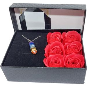 Cadeaubox special - Roos Cadeau Doos Chakra - Chakra Punthanger - Ketting -Cadeau doos kunst rozen
