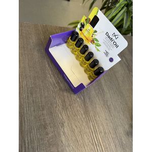Famous Names - Dadi' Oil Display - Dadi' Oil - 95% Organic - 6x 3.75 ml - Met gratis Dadi' Oil Display / Box - Nagelriemverzorging - Tijdelijke Actie! Mooi presenteren!