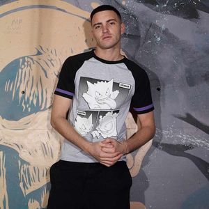 Pokemon - Shadow Pokemon T-Shirt Heather Grey-M