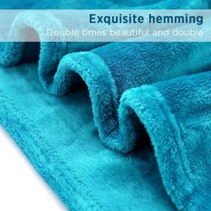 Knuffeldeken met mouwen, tv-deken met mouwen, mouwdeken met zachte gezellige pluche, geschikt voor bank, bed 1,5 x 2 m, zeeblauw