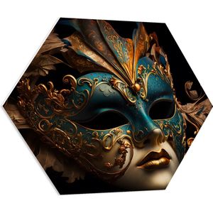 PVC Schuimplaat Hexagon - Venetiaanse carnavals Masker met Blauwe en Gouden Details tegen Zwarte Achtergrond - 80x69.6 cm Foto op Hexagon (Met Ophangsysteem)