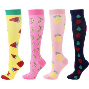 Kerst compressiekousen voor dames en heren, knielange verpleegkundige zwangerschap vliegreizen fietssokken beste ondersteuning exclusief voor Kerstmis