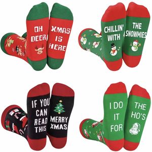 SilverAndCoco® - 4 Paar Rebelse Kerstsokken met Tekst / Gekke Foute Vrolijke Happy Kerst Sokken Kerstman / Leuke Grappige Dikke Warme Huissokken Kerstmis Kerstcadeau pakket / Wintersokken Kleding Socks Mannen Vrouwen / Sinterklaas Schoen Cadeau