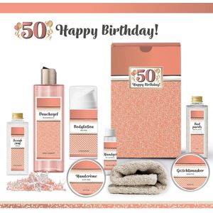 Geschenkset “50 Jaar, Happy Birthday!” - 8 producten - 720 gram | Luxe Cadeaubox voor haar - Wellness Pakket Vrouw - Giftset Vriendin - Moeder - Cadeaupakket Collega - Cadeau Zus - Verjaardag - Gefeliciteerd Cadeau - Goud - Zalmroze