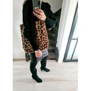 Leopard shopper - Schoudertas Luipaard bruin - Fluffy tas Panter- Maat S -  Vrouwentas dierenprint - Cadeau vrouw- Hii You