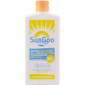 SunGoo Pure & Natural Suncream fles 250 ml