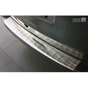 Avisa RVS Achterbumperprotector passend voor Citroën Spacetourer / Peugeot Traveller / Toyota Proace Verso 2016- / Opel Vivaro 2019- 'Ribs'