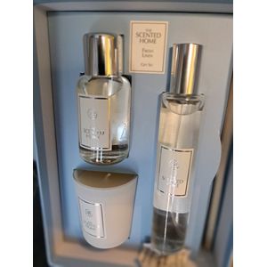 geschenk set vrouwen verjaardag - moeder dag - leuk geschenk - kado - kerst geschenk wit linnen - geurstokjes -geurkaars - roomspray