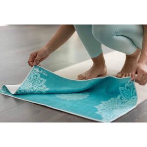 Premium antislip handdoek - Kleurrijke Eco Gedrukt - Sneldrogend en zacht - Hot Yoga Bikram Ashtanga Sport Barre Oefening Reizen (Mandala Turquoise) yoga handdoek antislip
