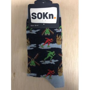 SOKn. trendy sokken SCHAATSEN OP NATUURIJS maat 35-41 (ook leuk om kado te geven !)