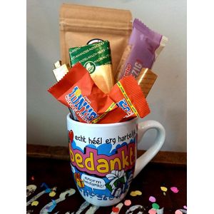 Bedankt Cadeaupakket - Mok, Thee, Chocolade | Feestelijk Verpakt