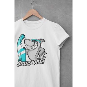 Shirt - Jawsome - Outdoor Goeroe | Avontuur | Buitensport | Natuur | Wandelen | Mountainbike | Klimmen | Outdoor | Kamperen | Boulderen | Wit/Geel