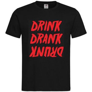 T-shirt Unisex Volwassenen Lol - Festival - carnaval - kermis - festival - vrijgezel - feestje - grappig - humor - Weekend - ""Drink Drank Drunk"" Op Voorkant | korte mouw | Zwart/rood | maat M