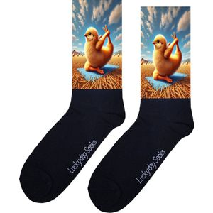 Kuiken - Opkikker - Grappige sokken - Valentijn cadeau - Verjaardagscadeau - Sint cadeau - Leuke sokken - Yoga - Ontspanning - Vrolijke sokken - Cadeautje - Grappig cadeau - Kerstsokken - Vaderdag - Moederdag - Kerstcadeau - Socks maken Happy - 37-44