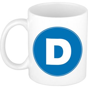 Mok / beker met de letter D blauwe bedrukking voor het maken van een naam / woord - koffiebeker / koffiemok - namen beker