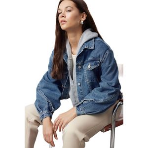Trendyol Blauw Mouwstiksel Gedetailleerd Oversized Spijkerjack Twoaw25Ce00015