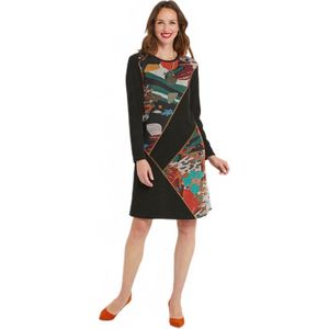 Leuk gebreid kort jurkje met ronde hals