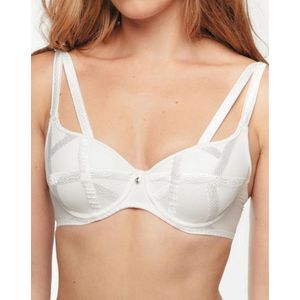 Louisa Bracq Serie Voorgevormde Beugel Bh 47108 471 BLANC - maat EU 80G / FR 95G