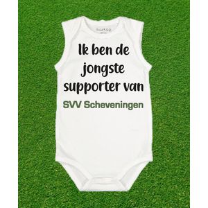 Rompertje jongste supporter van SVV Scheveningen.