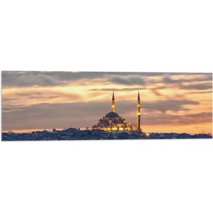 WallClassics - Vlag - Süleymaniye-Moskee op Begin van de Avond in Istanbul, Turkije - 90x30 cm Foto op Polyester Vlag