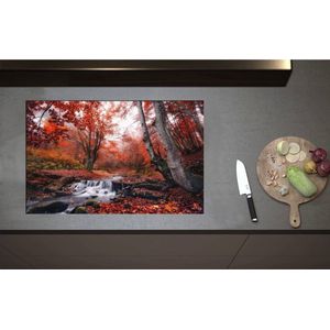 Inductieplaat Beschermer - Bos met Stromend Water en Roodkleurige Bladeren - 80x52 cm - 2 mm Dik - Inductie Beschermer - Bescherming Inductiekookplaat - Kookplaat Beschermer van Wit Vinyl