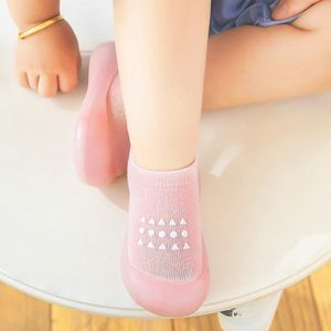 Allecto plus - Babyschoenen voor meisjes met zachte zolen - Roze - Maat 22/23 EU - Kruipschoenen - Buitenschoenen - Kindersokken