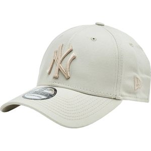 New Era 39THIRTY Essential New York Yankees MLB Cap 60298744, Vrouwen, Beige, Pet, maat: M/L