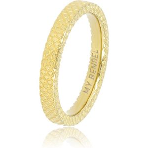 My Bendel - Goudkleurige ring met slangenhuid 3 mm - Edelstalen aanschuifring ring gegraveerd met slangenhuid patroon - Met luxe cadeauverpakking