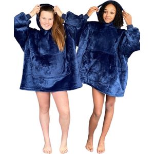 Hoodie deken kind - Fleece kinder poncho - plaid met mouwen en capuchon voor kinderen - oversized hoodie kind - fleece deken met mouwen – TV deken – hoodie blanket - hoodie plaid voor kinderen - zacht & warm - blauw - 134 t/m 164 (ca. 8-14 jaar)