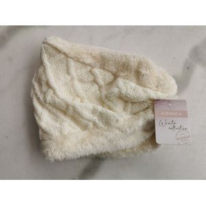 Tube Sjaal / Loopsjaal , ronde gebreide sjaal Wit, gevoerd met extra zachte witte fleece one size