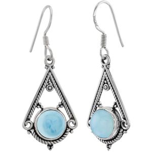 Zilveren oorbellen met hanger dames | Zilveren oorhangers, bewerkte triangel met chalcedoon steen