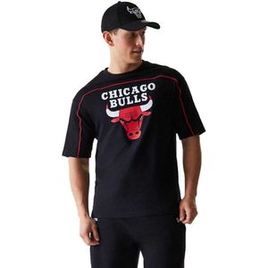 New Era - NBA Piping Chicago Bulls - T-shirt - Zwart - Oversized
