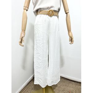 Linnen broek met een rieten ceintuur en zijzakken - elastische talie - kleur WIT - maat 38/40