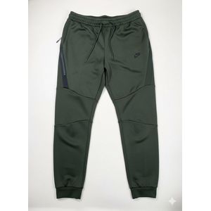 Nike Slim Fit Max Taper Leg - Donkergroen - Maat L