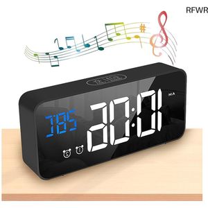 RFWR® Slimme Digitale Wekker met LED Display en Snoozefunctie - Temperatuurweergave, Instelbare Helderheid en Volume, USB Oplaadpoort