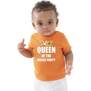 Queen of the house party met gouden kroon t-shirt oranje baby/peuter voor meisjes - Koningsdag / Queensday - kinder shirtjes / feest t-shirts 3-6 mnd