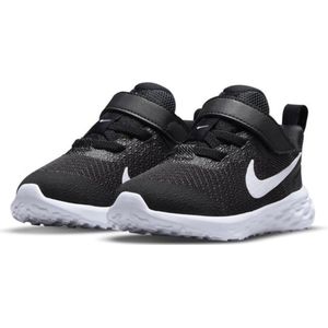 Nike Revolution 6 Sportschoenen Kids - Maat 23.5