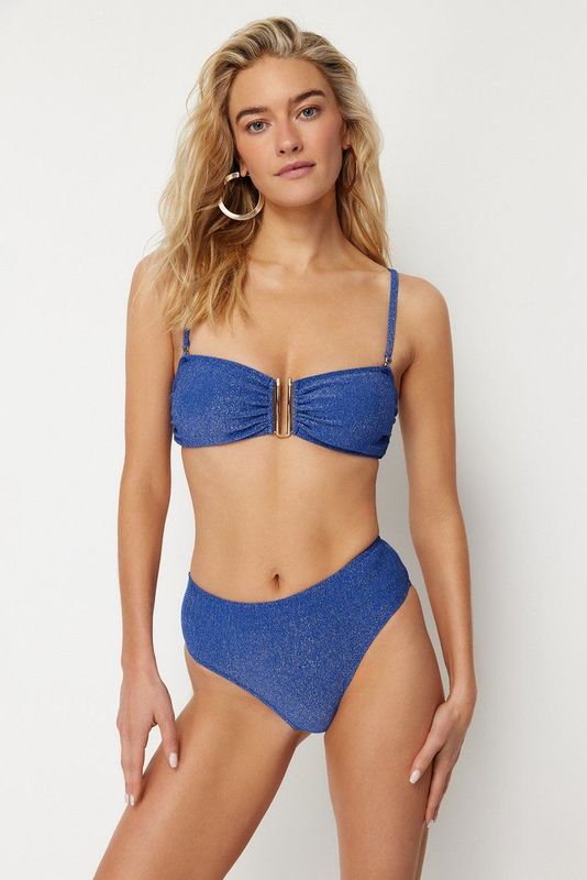 Trendyol Roze Strapless, Geaccentueerde, Glinsterende Braziliaanse Bikiniset Tbess24Bt00054