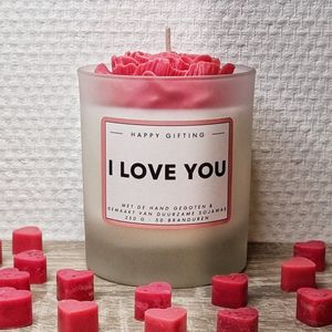 Rode Roos Valentijnskaars - Vanille geur - 250 gram - 50 branduren - 8 x 9 cm - Handgemaakt - Gemaakt van duurzame sojawas – Soy wax - Vanilla - Handmade - Valentijn - Liefde - Valentijnsdag