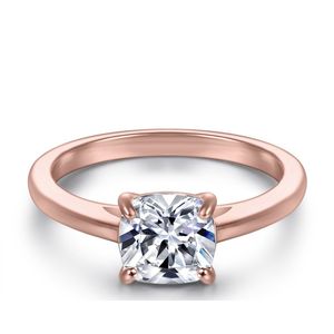 Elara - 14k Roségouden Cushion Solitair Moissanite Ring - 2.4 karaat