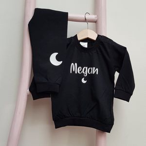 Kinderpyjama met naam - voor jongens & meisjes - zwart
